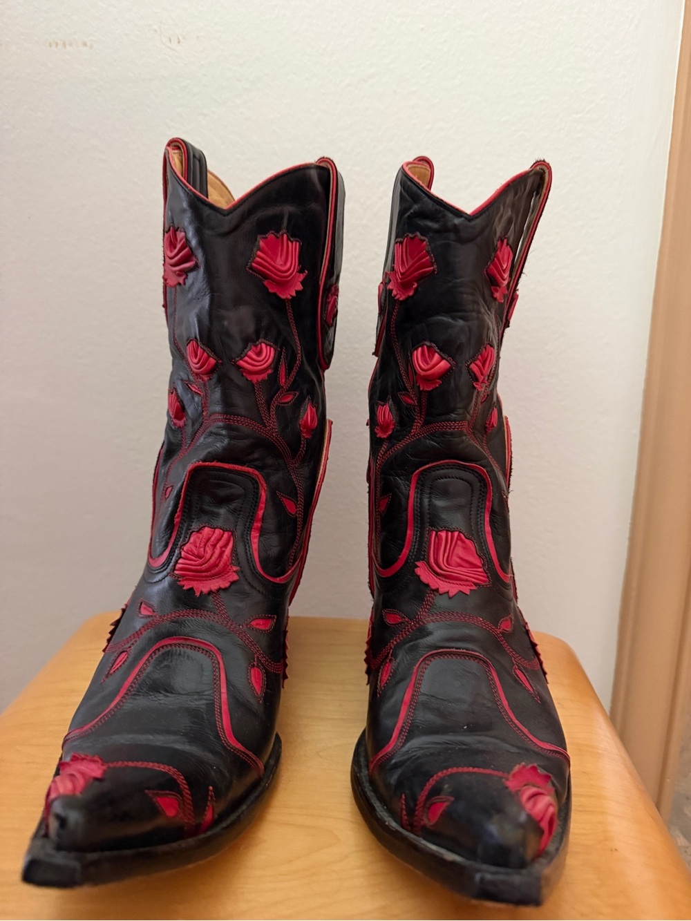 Old Gringo Black Leather Western Boots with Red Rose Detailing